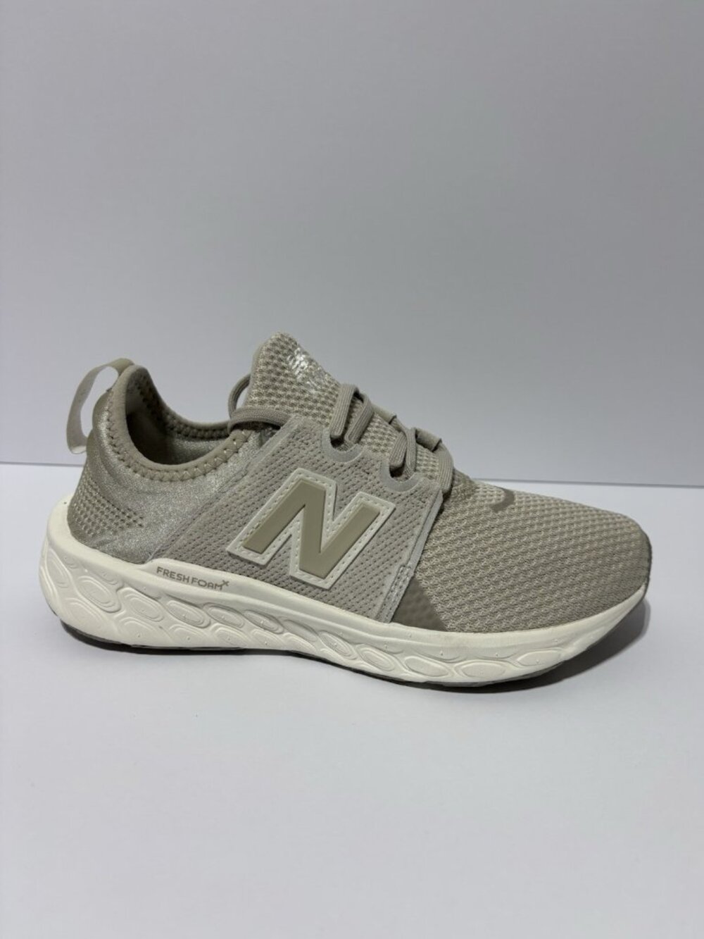 New Balance Women’s Fresh Foam X Cruz V3 Grey Running Shoes, Size 7 M